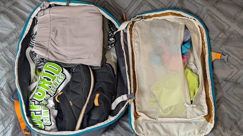 osprey daylite carry-on 35 - the design works well for easy access to the entire pack at once.