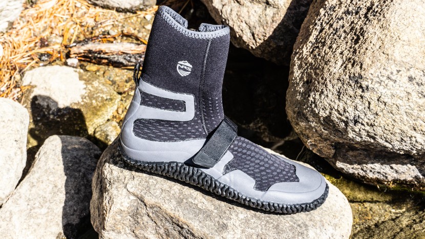 nrs paddle wetshoe - the thin and inverted lugs on the nrs paddle don&#039;t do nearly as well...