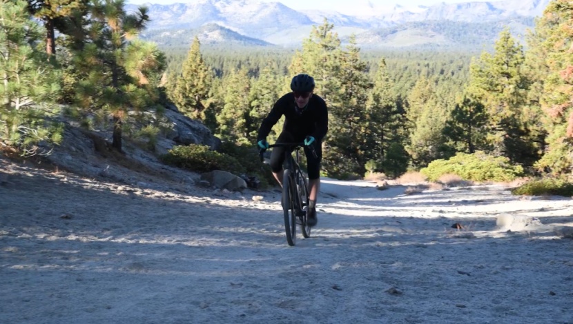 canyon grail cf sl 7 axs - a stable and efficient platform for grinding out the miles.