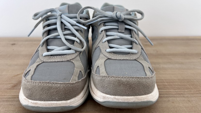 new balance 877 v1- women&#039;s - the wide toe box on the new balance 877 v1 allow for comfortable toe...