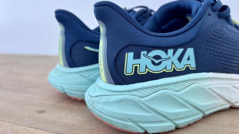 hoka arahi 7 for women - the hoka arahi has a very high heal tab.