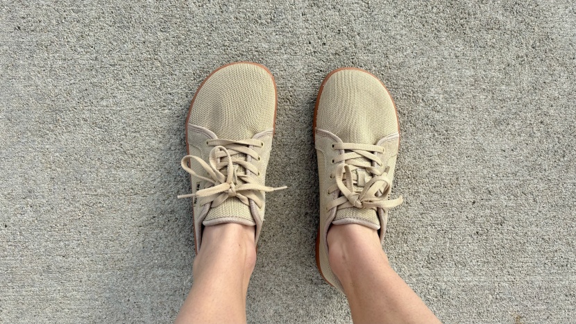 barefoot shoes womens - wide toe boxes allow the feet to completely splay out, never...