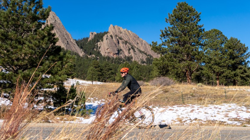 road bike helmet - the smith persist makes an excellent value buy.