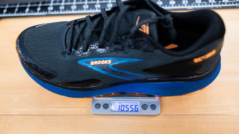 brooks divide 5 - the brooks divide 5 packs an impressive amount of features in a...