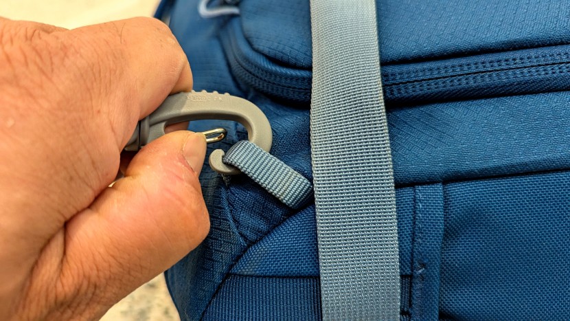 showing how the notch at the end of the hook would catch on the...