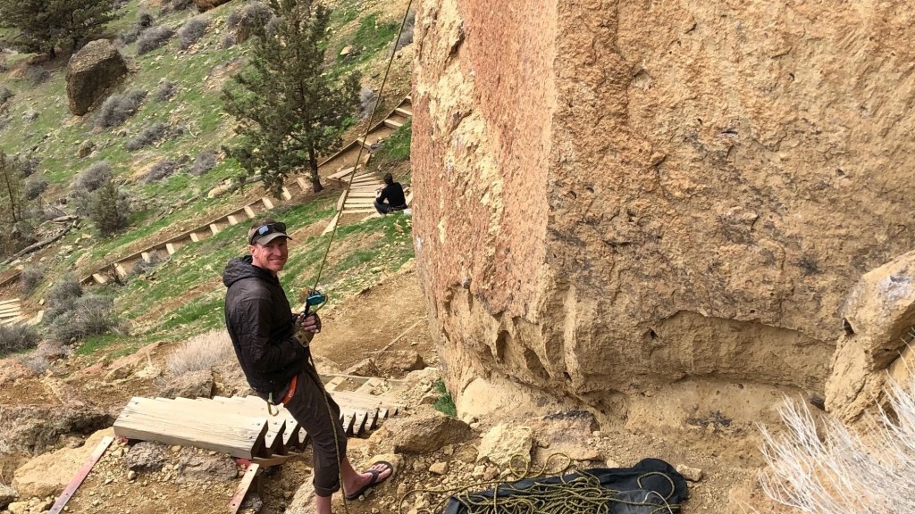 petzl grigri - hangdog belaying beneath the climb latest rage in the dihedrals at...