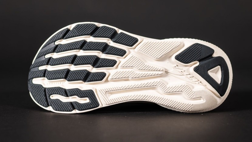 altra experience flow for women