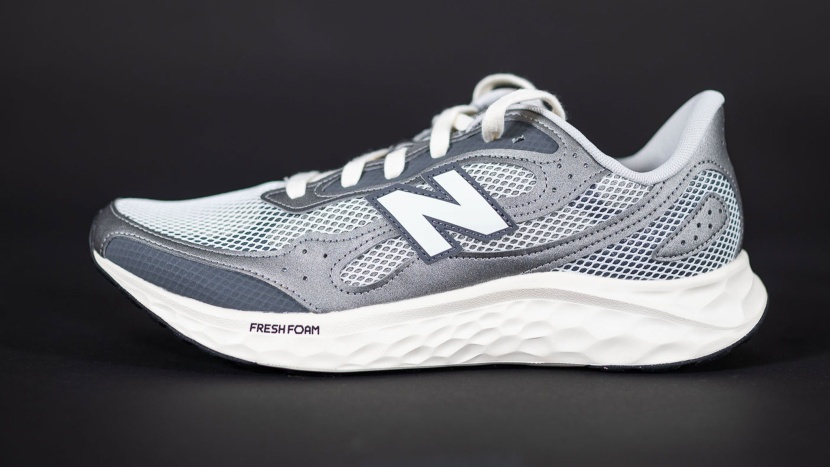 new balance fresh foam arishi v4 - there are a lot of heavy, non-breathable materials in the upper of...