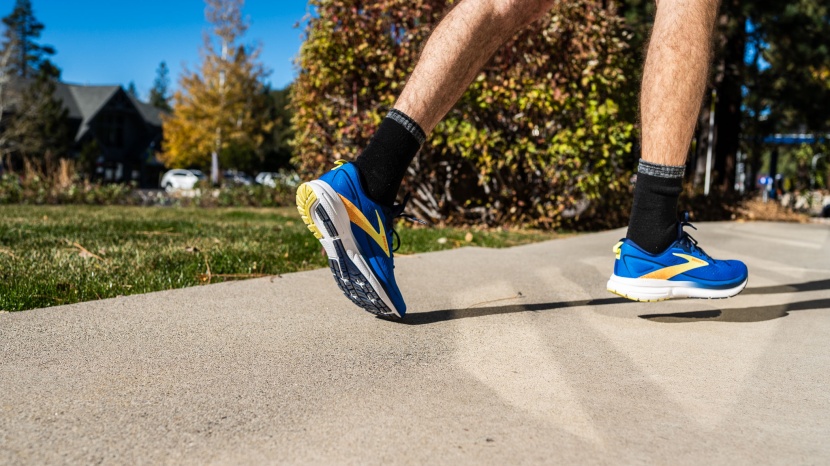 brooks trace 3 - choppy transitions and overly firm foam made for a poor experience.