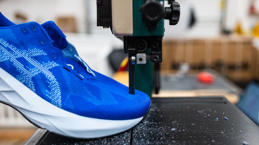 asics novablast 5 - the novablast is a great blend of weight and comfort.