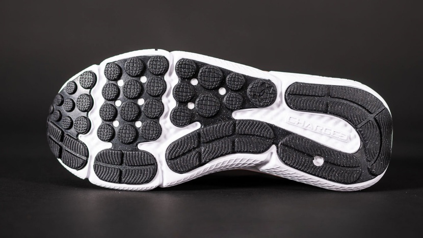 under armour charged assert 10 - the under armour was steady on various floor types.