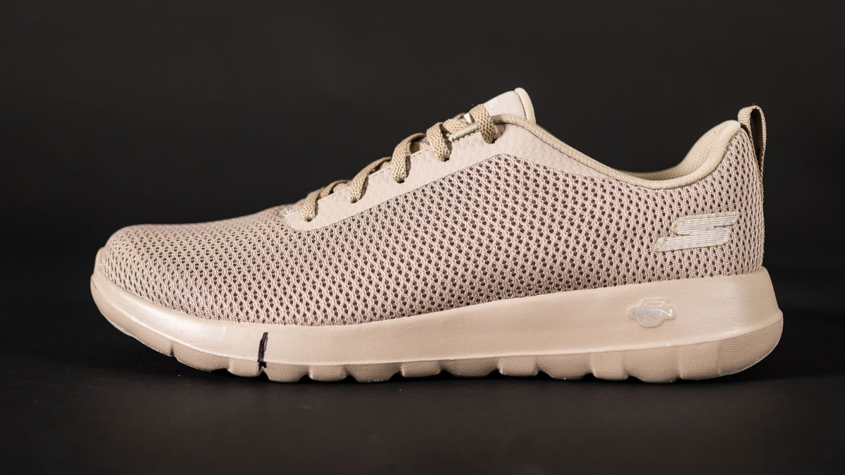 Skechers GoWalk Max Effort Review