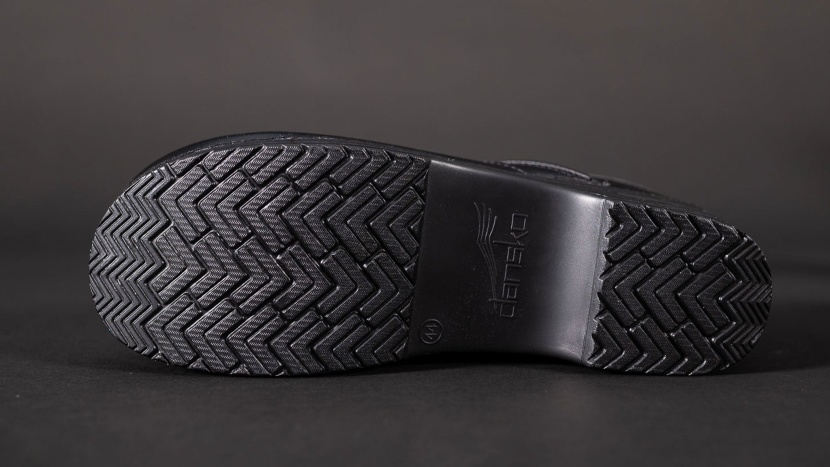 the simple outsole of the dansko is great in urban and indoor...