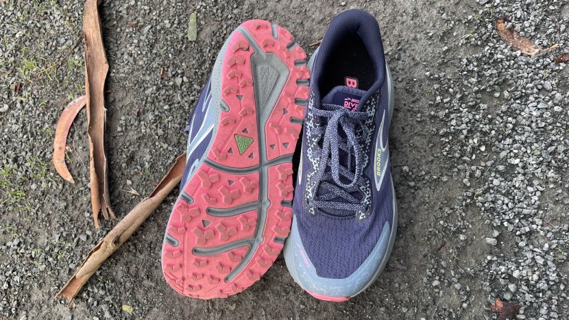 brooks divide 5 for women - if mild to moderate trails are what you typically run, the mid-level...