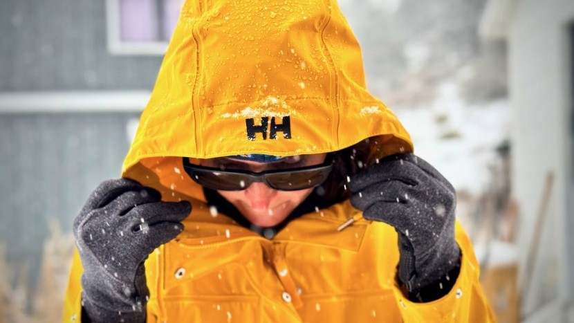 our testers appreciated the substantial coverage of the helly hansen...