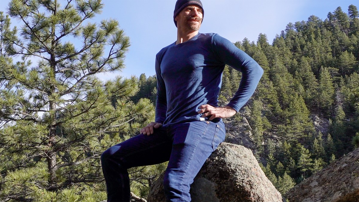 Merino.tech Crew Review (The slim fit of the Merino.tech Crew is perfect for layering on top of.)