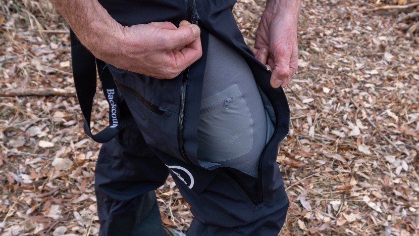 パンツ・ボトムスその他 Arc'teryx \"Rho Heavyweight\" trousers Arc'teryx Rho Heavyweight Bottoms Review | Tested