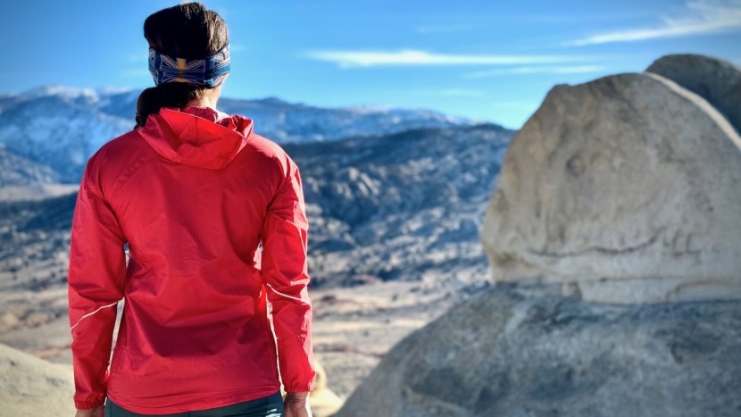 outdoor research helium for women - the minimalist construction makes this jacket perfect for those who...