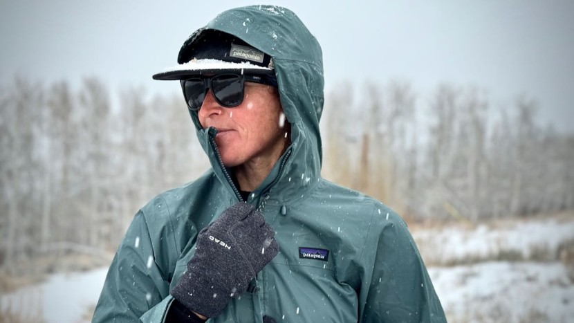 rain jacket - the torrentshell 3l has no problem handling heavier downpours and...