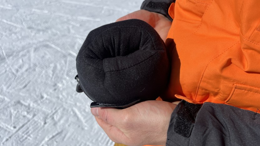 savior heat rechargeable - a cozy fleece lining enhances the savior&#039;s battery-powered warmth.