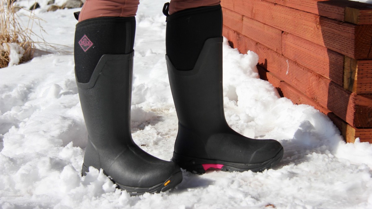 Muck Boot Arctic Ice Tall AGAT - Women's Review (At 17 inches tall and 100% waterproof the Muck Boot Arctic Ice are fully are a great choice for boggy meadows or...)