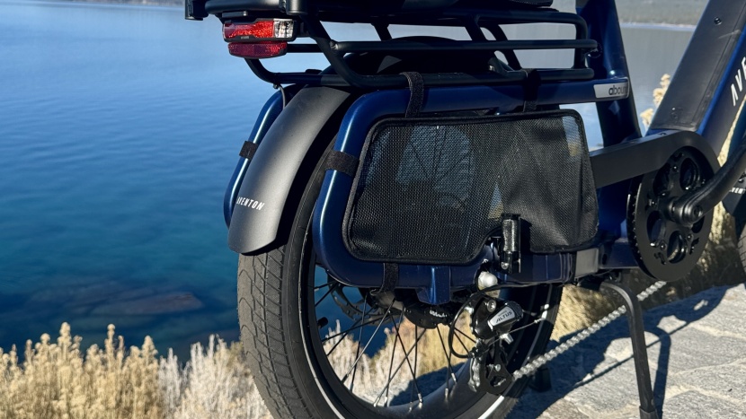 aventon abound sr - lightweight mesh panels keep little feet and clothing out of the...