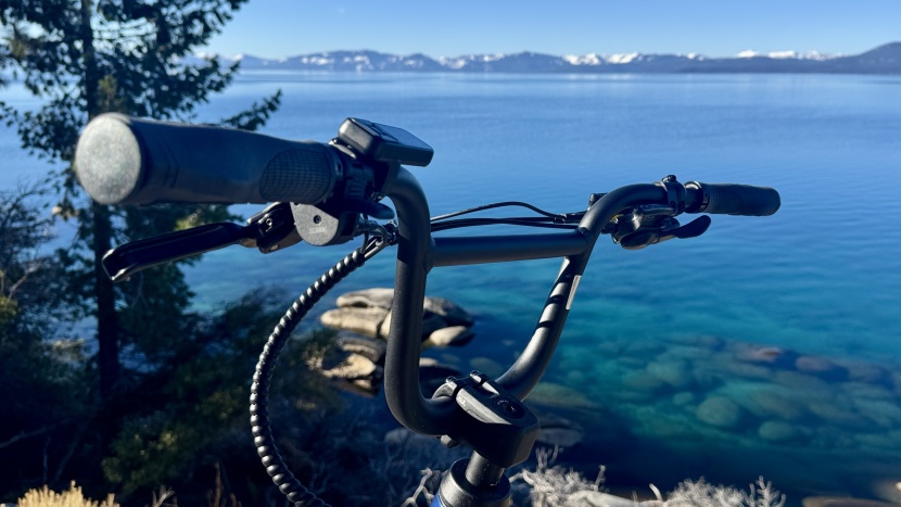 aventon abound sr - bmx-style handlebars and a long quill stem give the abound sr a...