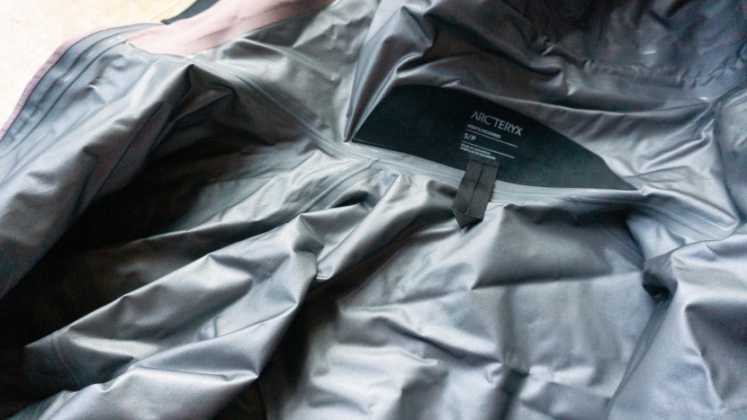 arc&#039;teryx beta jacket - while it doesn&#039;t offer pit zips, the beta has a decent liner and...