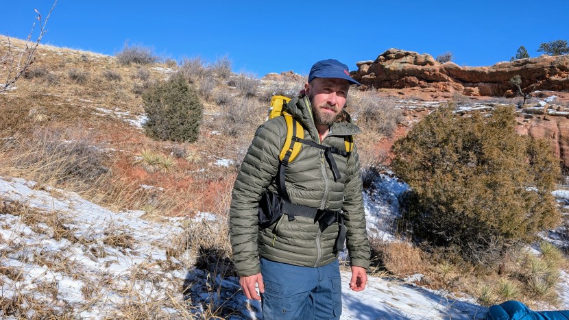 down jacket men - the forclaz mt100 is an exceptional value for backpackers.