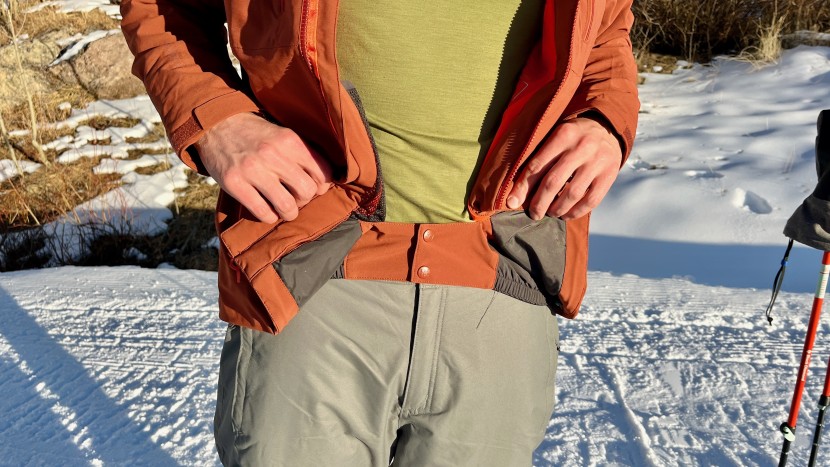 helly hansen alpha 4.0 - powder skirts are useful for keeping snow out of the torso on the...