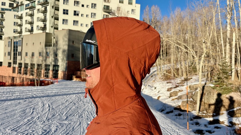 helly hansen alpha 4.0 - the alpha 4.0&#039;s hood is pretty good, offering great coverage to...