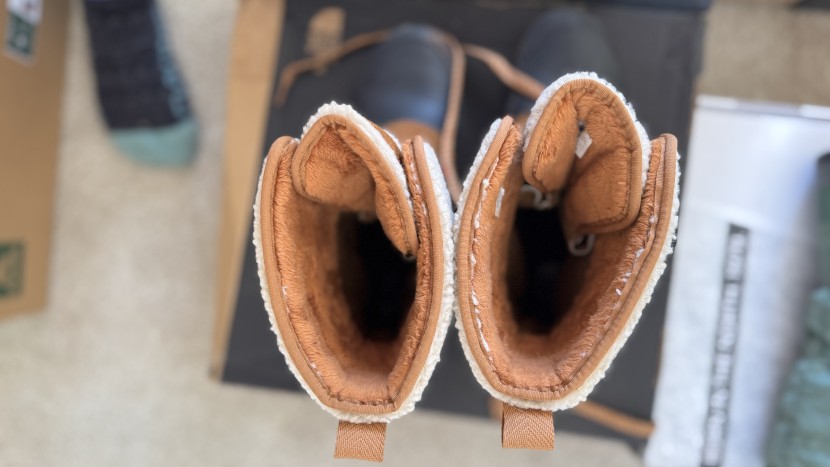 the north face shellista vi for women - the plush interior is warm and cozy, with additional warmth provided...