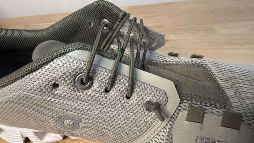 on cloud 5 - the elastic laces fit great during my testing, but additional...