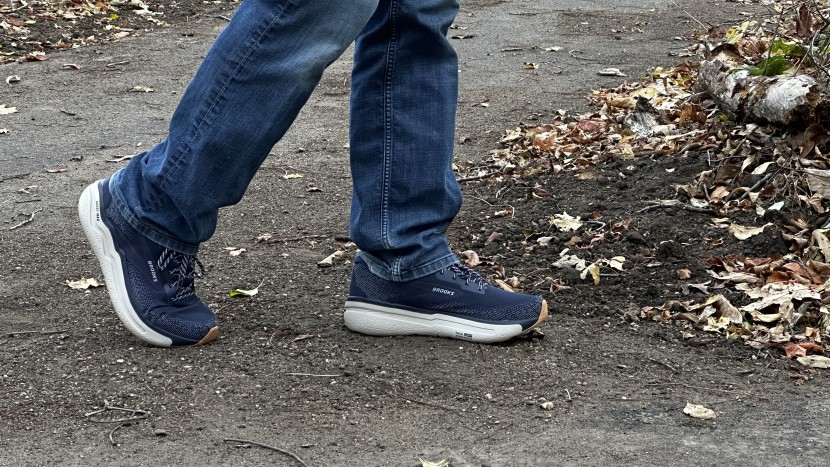 walking shoes men - the brooks ghost max does great on tile and concrete/pavement.