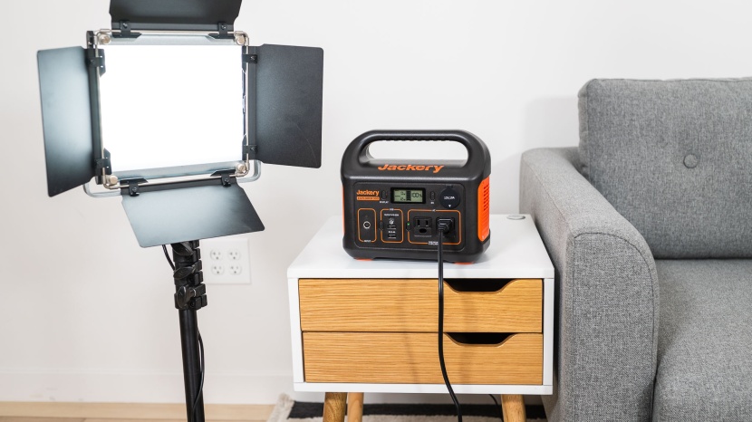 jackery explorer 300 - this simple little power station is a great addition to your power...