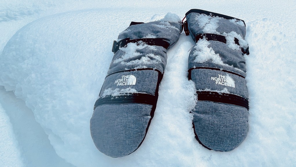The North Face Montana Mittens - Women's Review | Tested