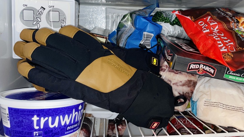 outdoor research prevail heated gore-tex for women - move over frozen pizza! these gloves actually got warmer throughout...