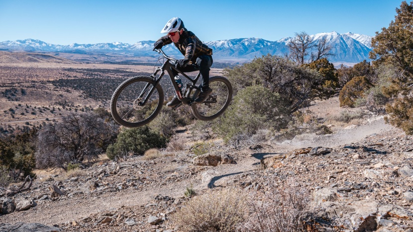 trek top fuel 9.8 gx axs - a short-travel trail whip with excellent adjustability and a bit...