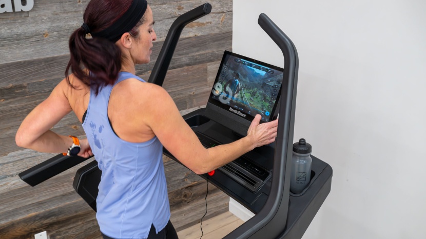 nordictrack x16 treadmill - since the console isn&#039;t directly mounted to the frame, the display...