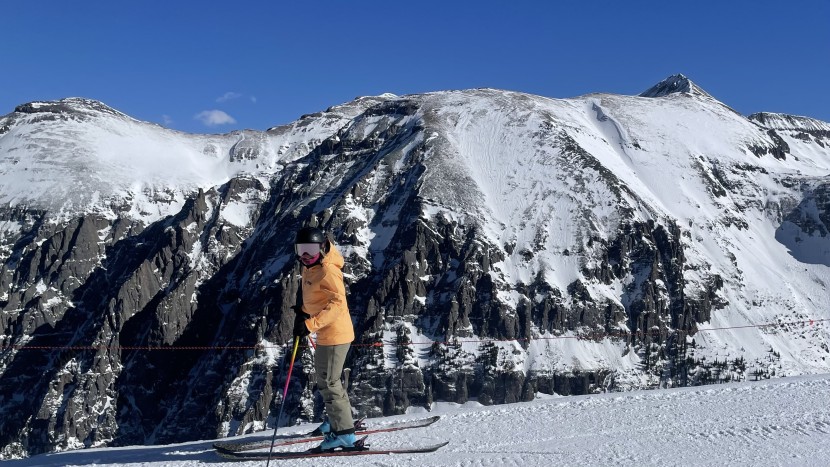 our female reviewers are ski athletes with a keen eye for detail.