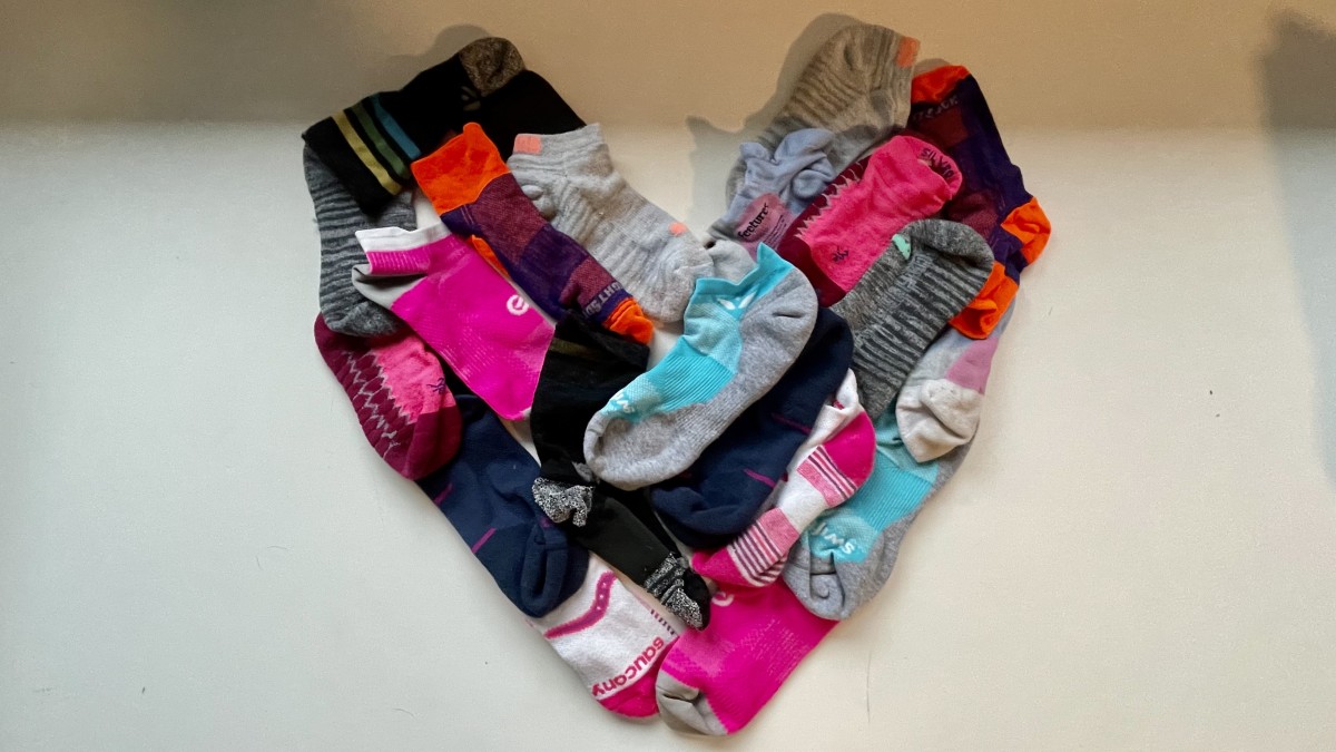Best Running Socks Review (The running sock market is saturated with choices, many of which outperform other contenders.)