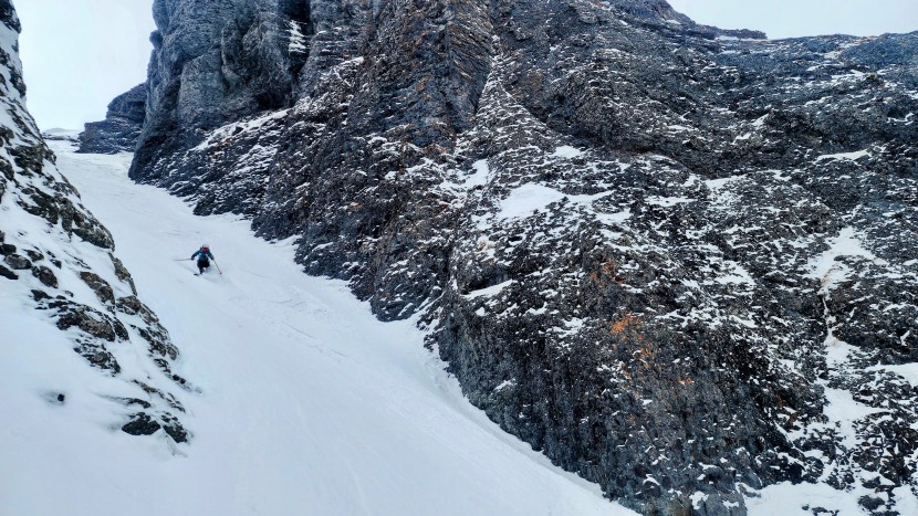 ski pants womens - whether for a single ski vacation or seeking out backcountry...