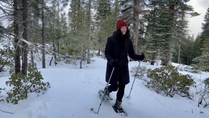 goplus for women - fixed bindings keep the boot level with the snowshoe, lifting the...