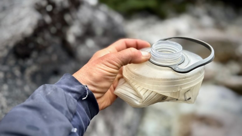 the hydrapak flux packs down significantly after use, even though...