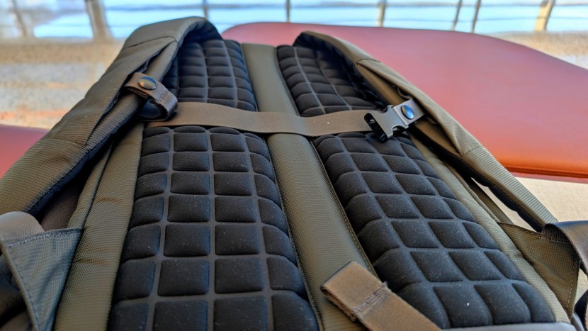 laptop backpack - the square bubble padding of the timbuk2 authority deluxe not only...