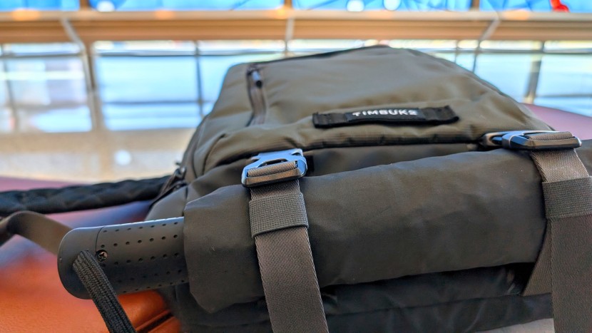 bottom cargo straps are great for lugging an umbrella or extra jacket.