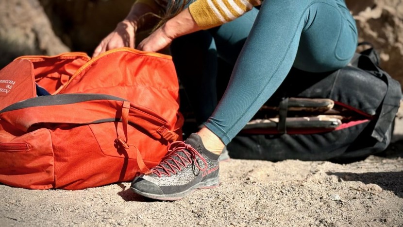 approach shoes womens