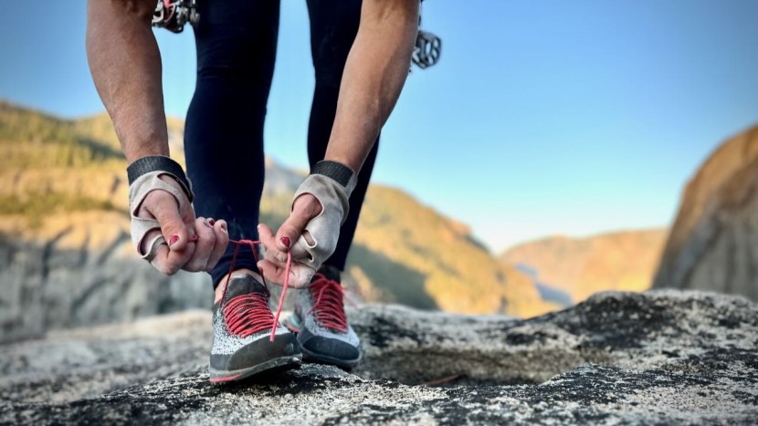 approach shoes womens - lightweight designs, like the tx2 evo, are perfect for short...