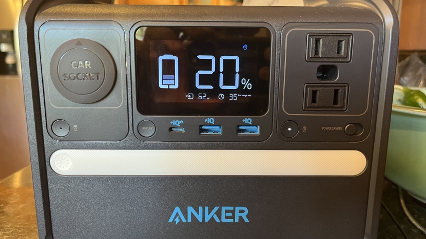 anker 521 - we were big fans of the led display on the 521, along with its...