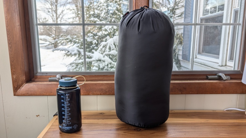 the western mountaineering kodiak comes with a low-quality...